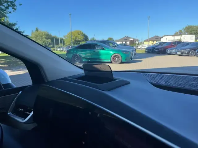 BMW 223