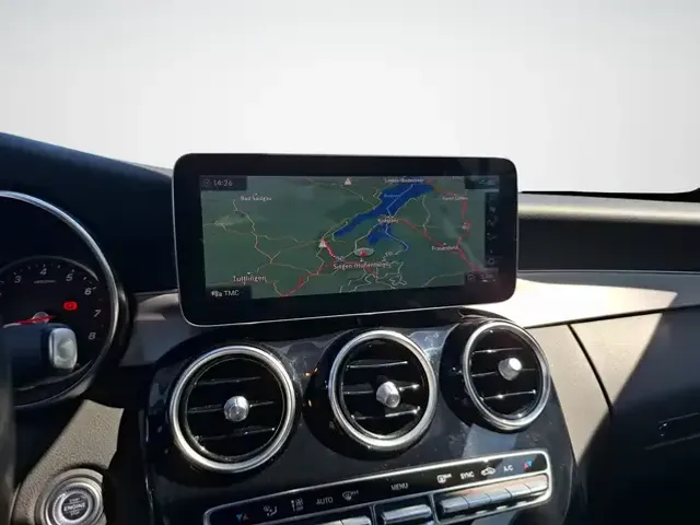 Mercedes-Benz C 180