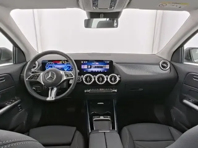 Mercedes-Benz EQA 300