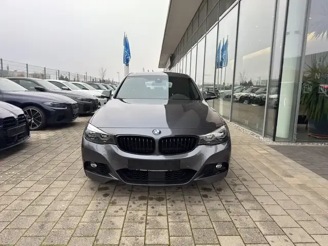 BMW 340