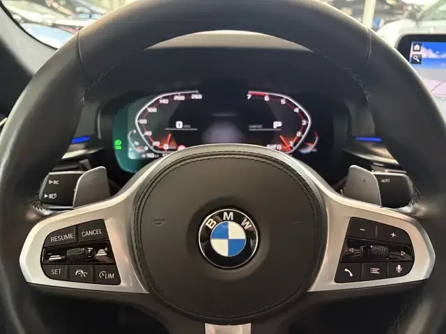 BMW 550