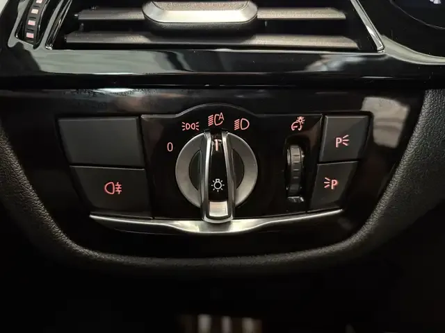 BMW 550