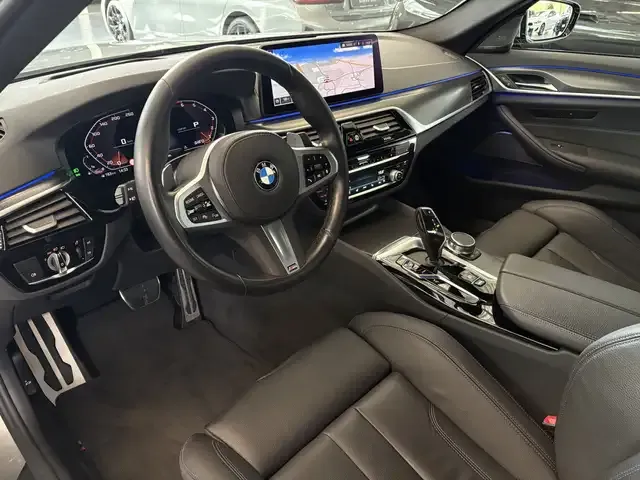 BMW 550
