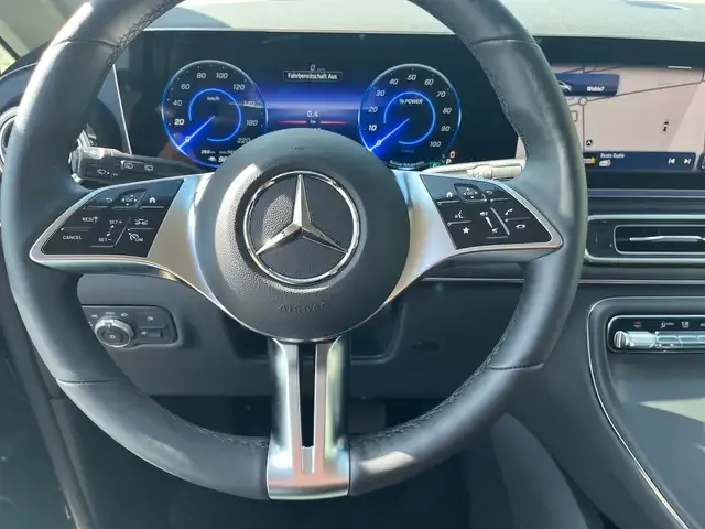 Mercedes-Benz EQV 300