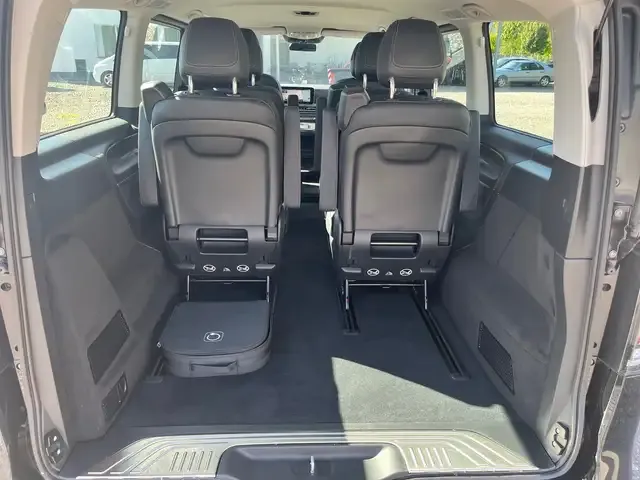 Mercedes-Benz EQV 300