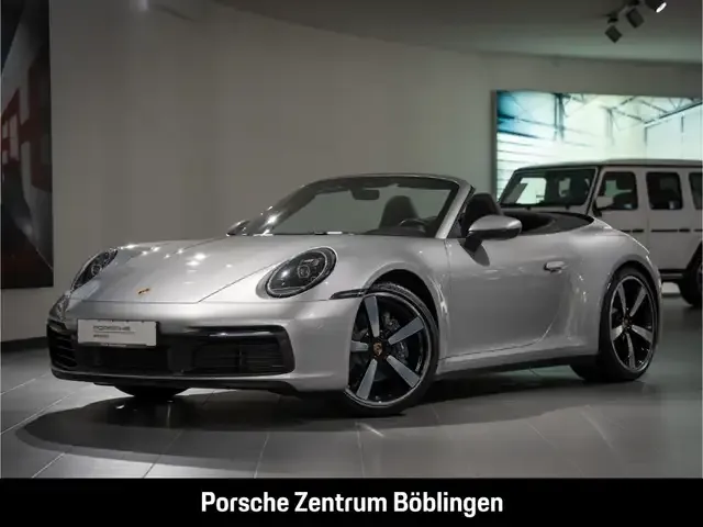 Porsche 992
