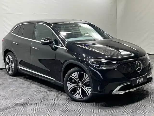Mercedes-Benz EQE SUV