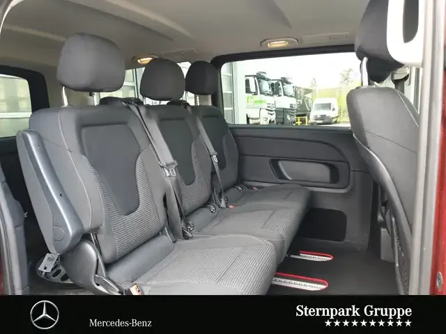 Mercedes-Benz V 250