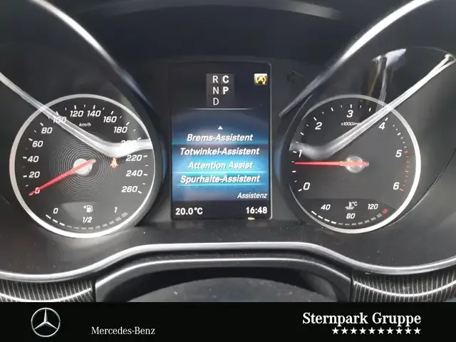 Mercedes-Benz V 250