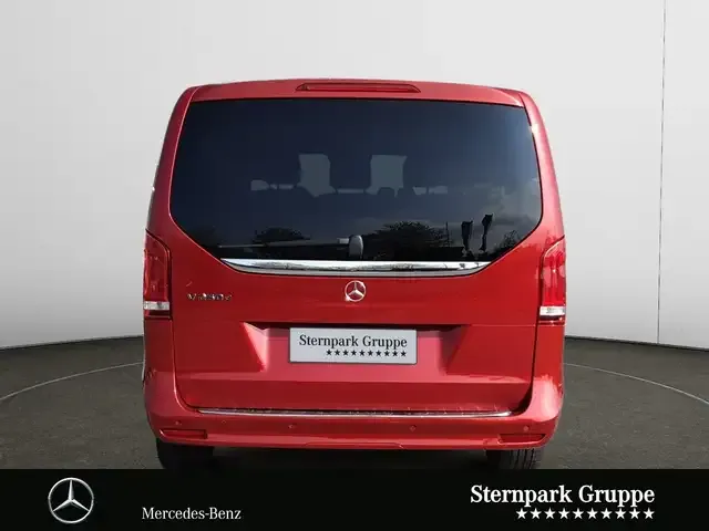 Mercedes-Benz V 250