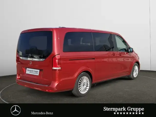 Mercedes-Benz V 250