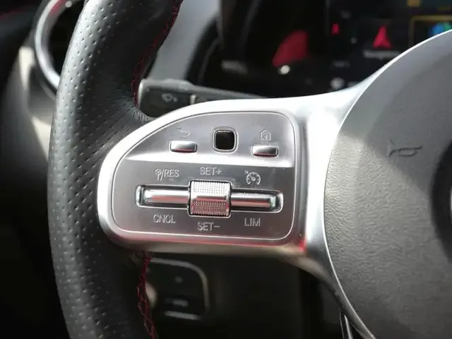 Mercedes-Benz GLB 250