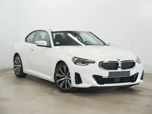 BMW 218