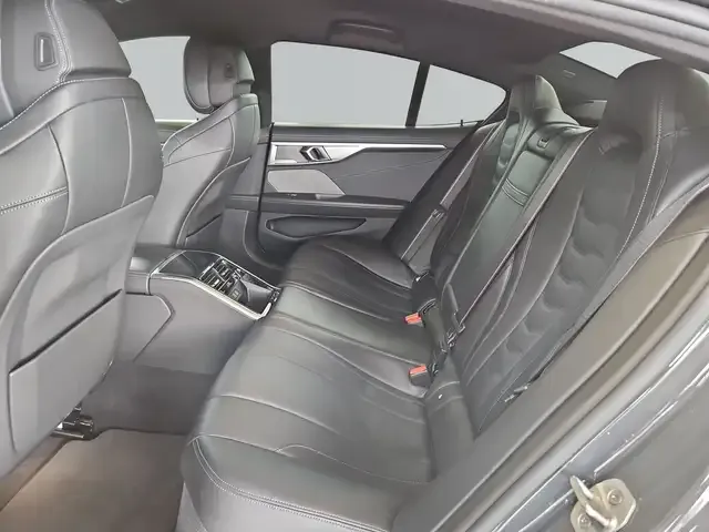 BMW M850