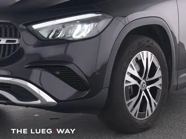 Mercedes-Benz GLA 220