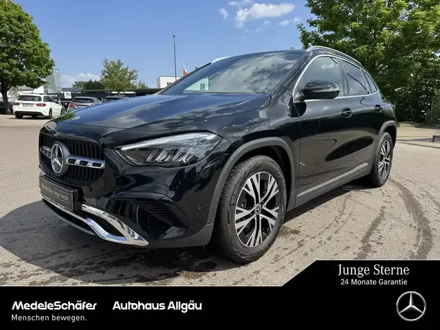 Mercedes-Benz GLA 180