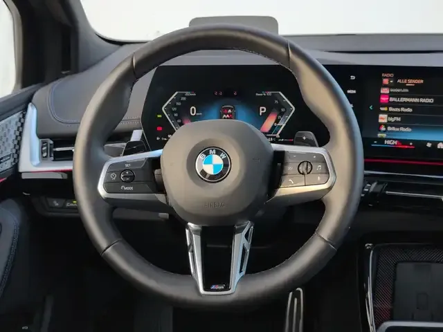 BMW 216