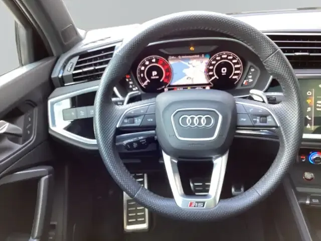 Audi RS Q3