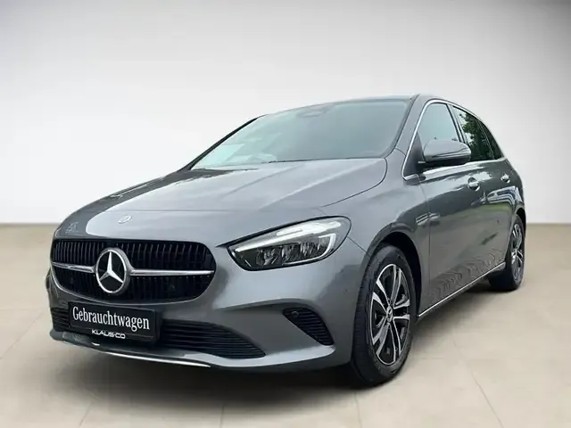 Mercedes-Benz B 220