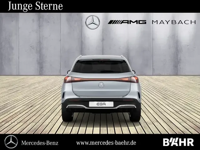 Mercedes-Benz EQA 300