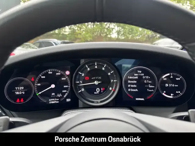 Porsche 992