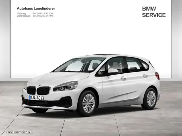 BMW 218
