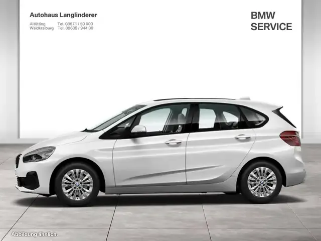 BMW 218
