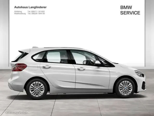 BMW 218