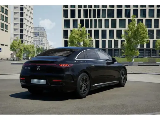 Mercedes-Benz EQE 300
