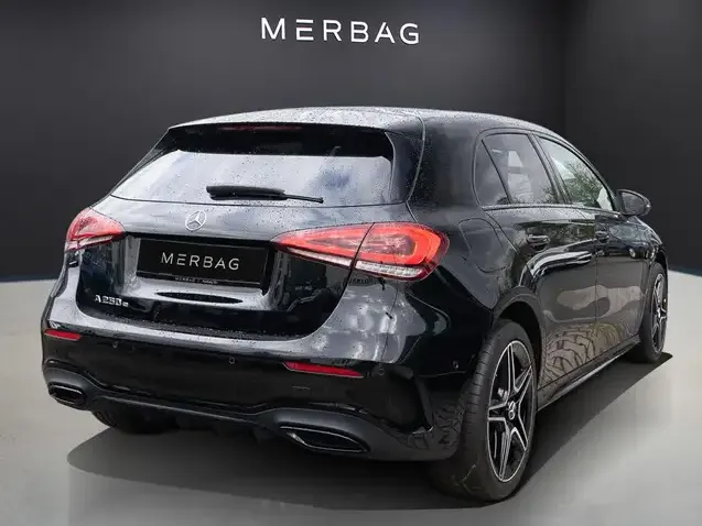 Mercedes-Benz A 250