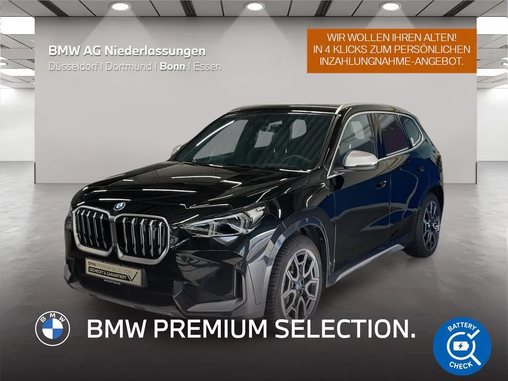 BMW iX1