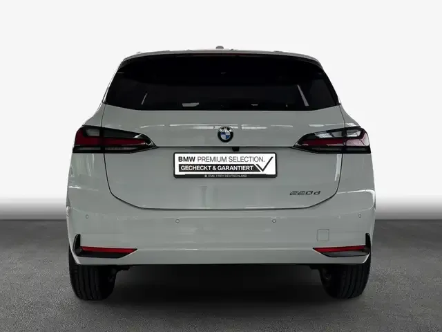 BMW 220