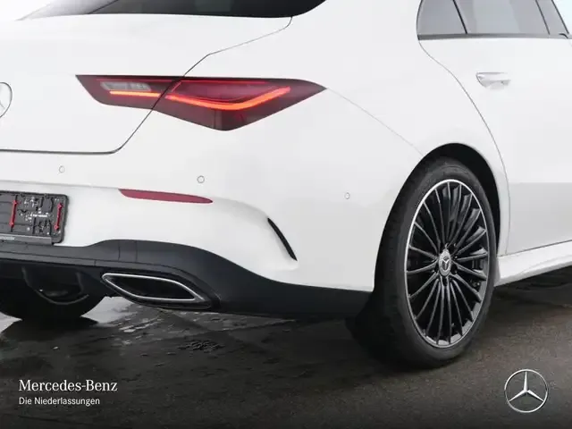 Mercedes-Benz CLA 200