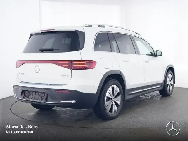 Mercedes-Benz EQB 300