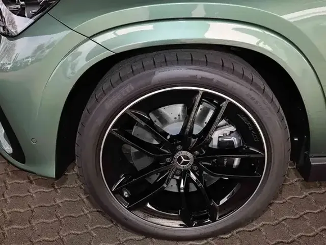 Mercedes-Benz GLE 400