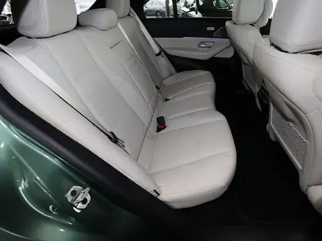 Mercedes-Benz GLE 400