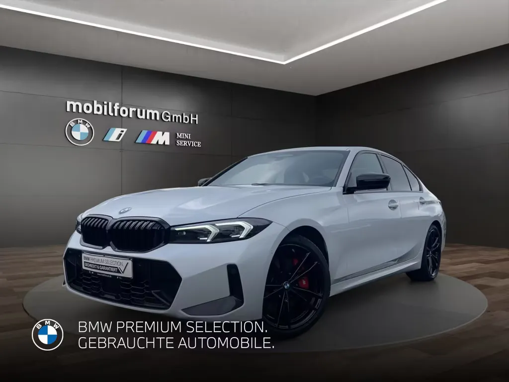 BMW 330