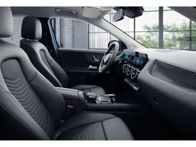 Mercedes-Benz GLA 220