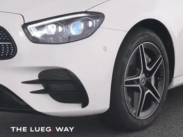 Mercedes-Benz E 300