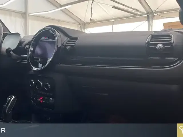 MINI John Cooper Works Clubman