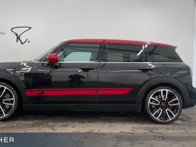 MINI John Cooper Works Clubman