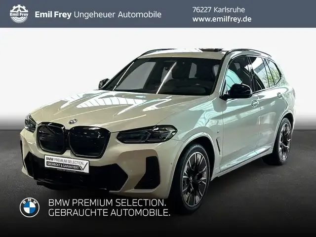 BMW iX3