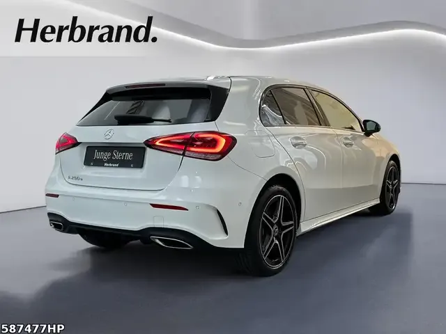 Mercedes-Benz A 250
