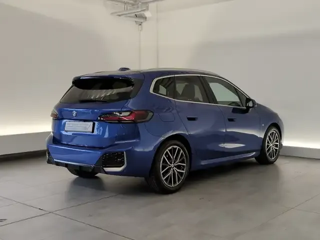 BMW 223