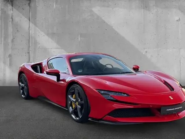 Ferrari SF90 Spider