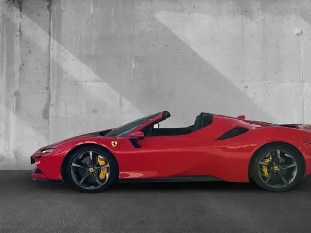 Ferrari SF90 Spider
