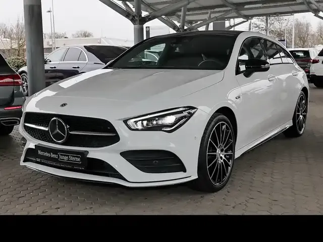 Mercedes-Benz CLA 250