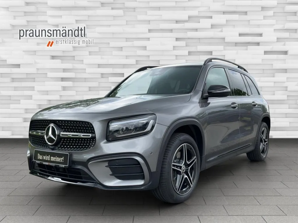 Mercedes-Benz GLB 220
