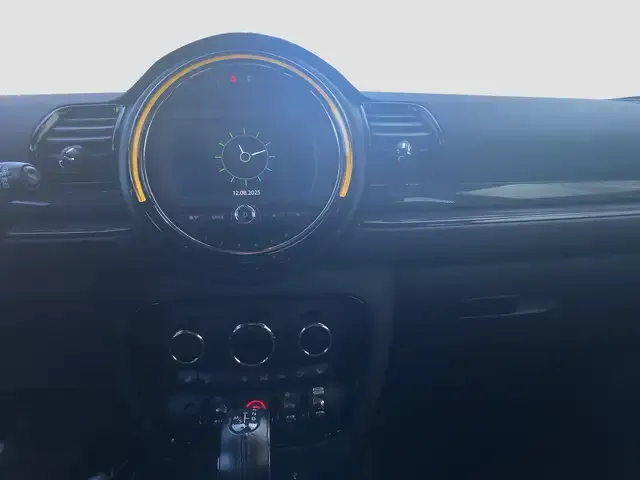 MINI Cooper Clubman