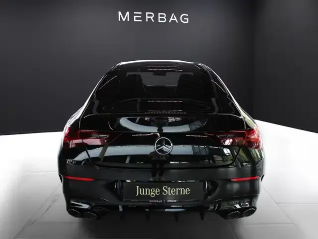 Mercedes-Benz CLA 45 AMG